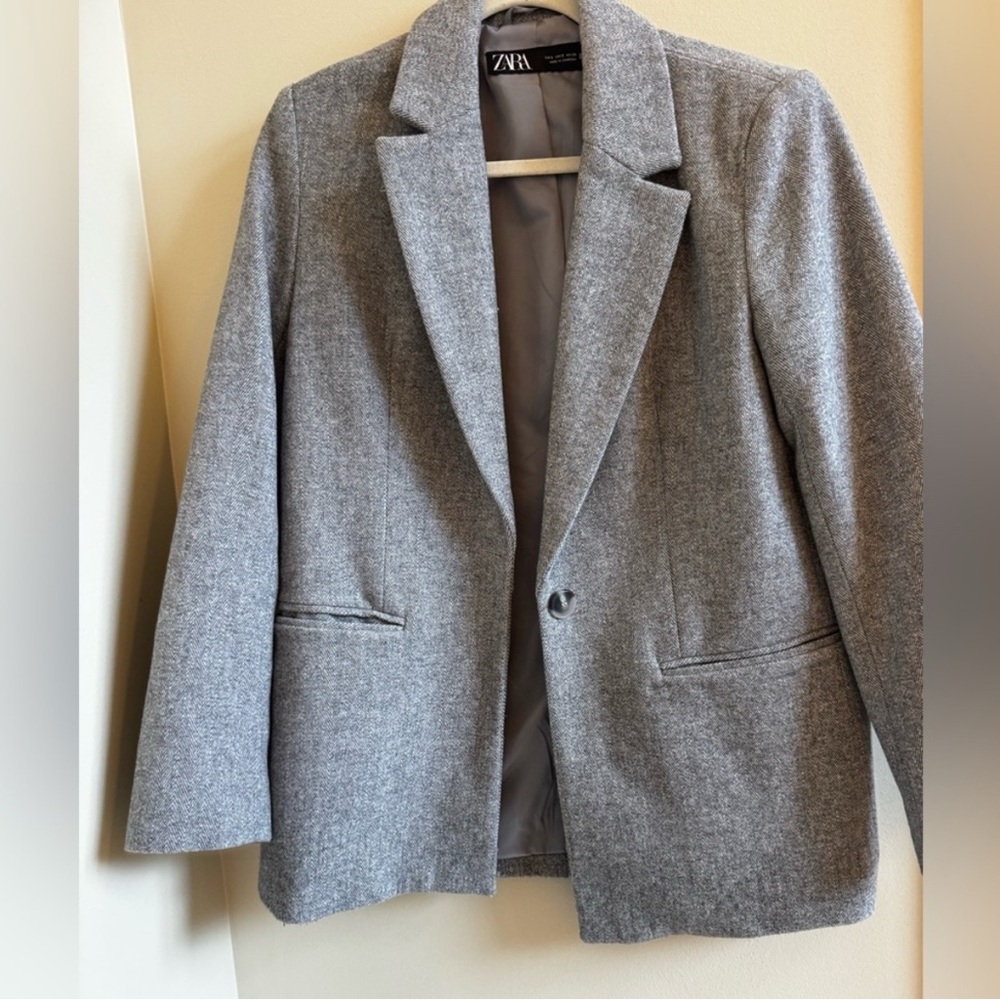 Zara Women's Classic Gray Suit Jacket